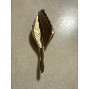 Vintage Gold Tone Layered Leaf Brooch Textured Botanical Pin Mid Century Style